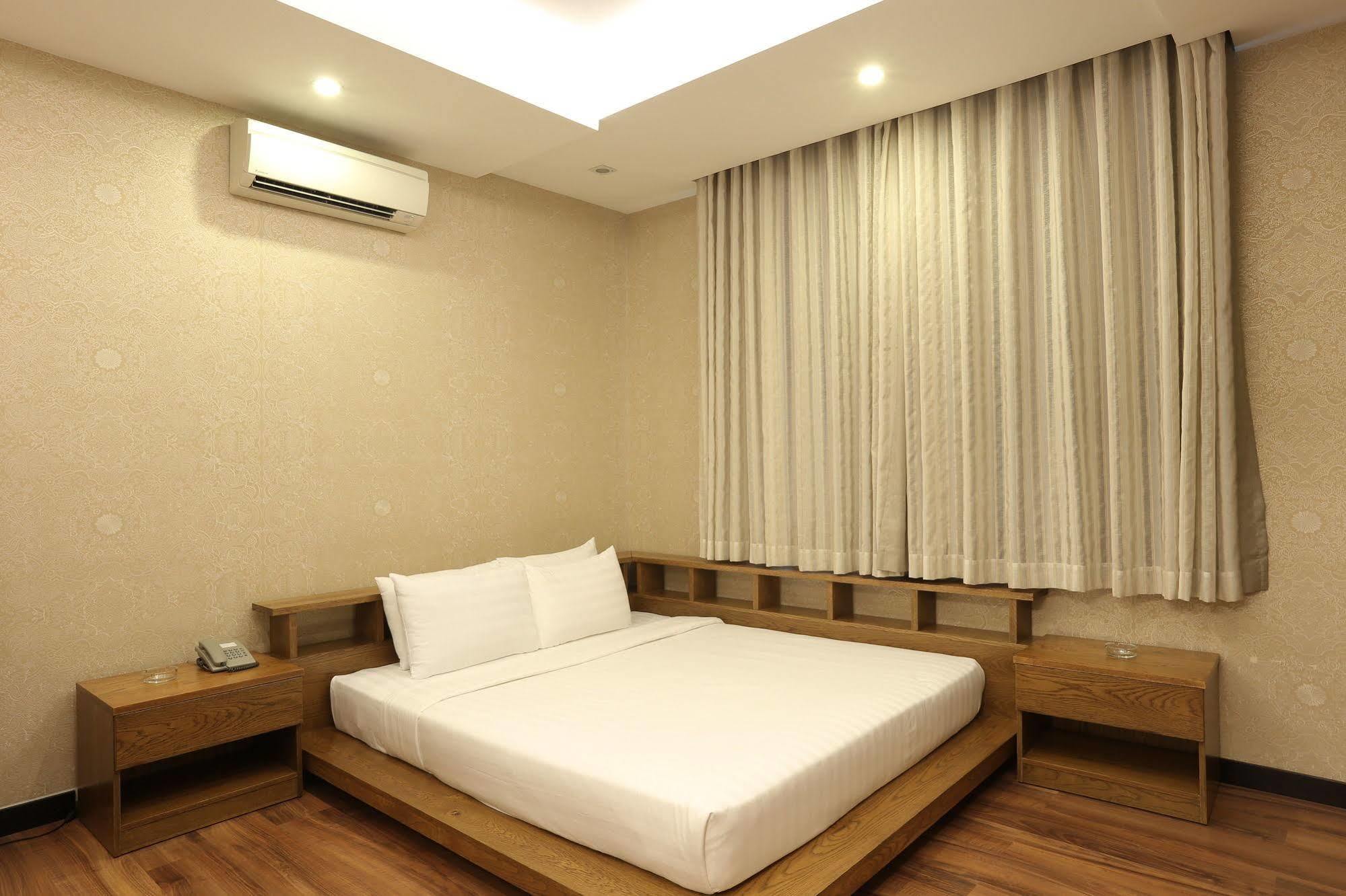 Valentine Hotel Cidade de Ho Chi Minh Exterior foto